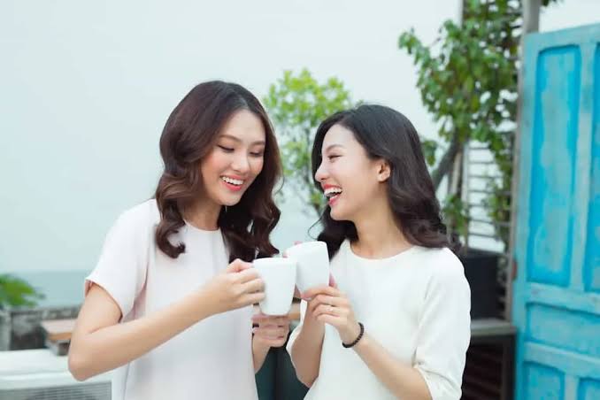 Pengaruh Interaksi Sosial Positif terhadap Penerapan Gaya Hidup Sehat Berkelanjutan