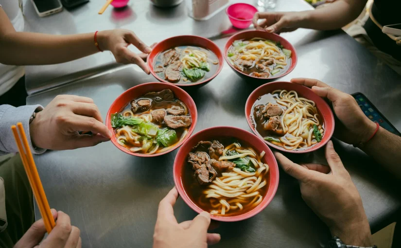Peran Asupan Seimbang dalam Mendukung Kesehatan Tubuh Melalui Pola Makan Modern
